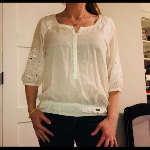 Embroidered 1/2 button blouse